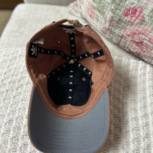 Adidas Women Tan/Brown Baseball Cap - Picture 4 of 5